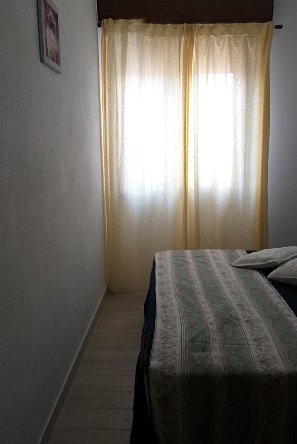 Casa Vacanze Fenu 이르골리 외부 사진