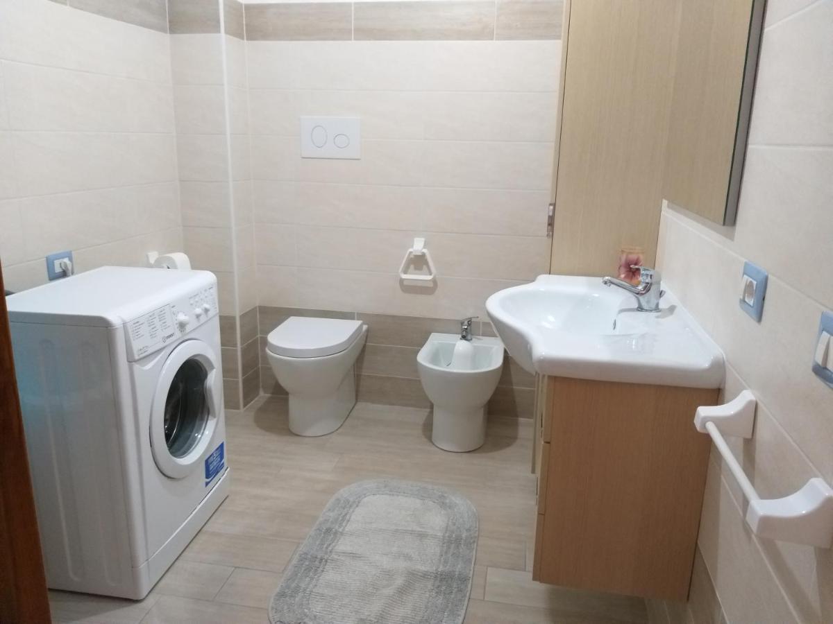 Casa Vacanze Fenu 이르골리 외부 사진